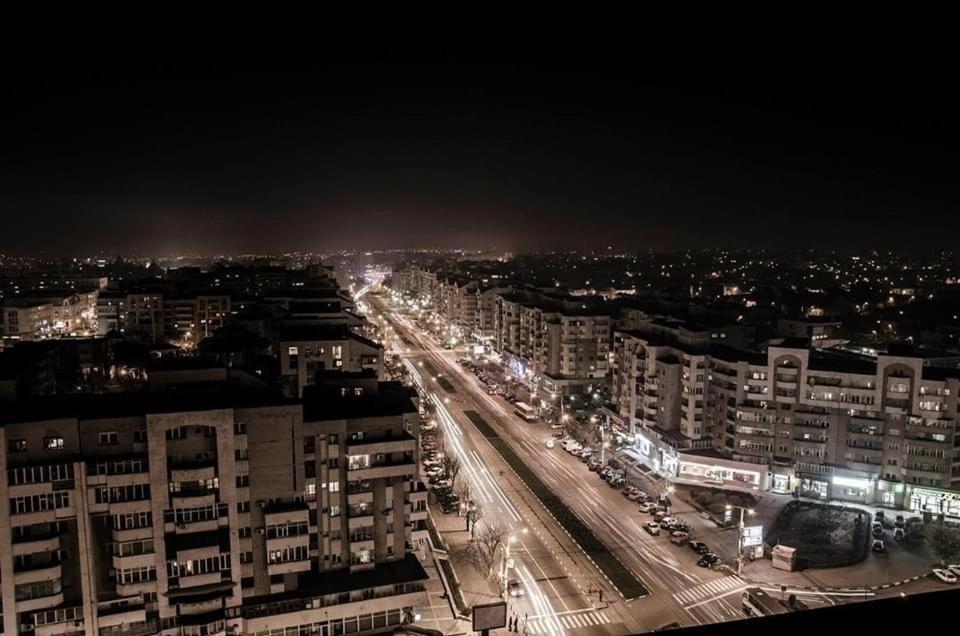 Vintage Apartament Ultracentral Craiova Exterior photo